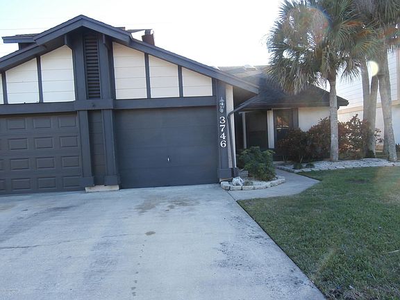 3rd image of 3746 Sawgrass Dr #3746