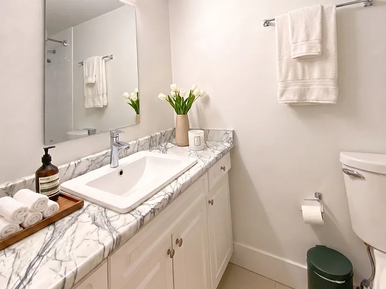 935 Marine Dr — Photo 83