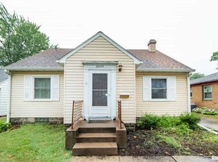 2044 37th St, Rock Island, IL