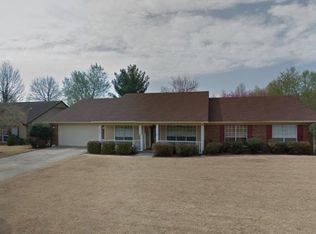 1741 E Harold St, Fayetteville, AR 72703