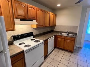 435 Highland Ave SW APT 4, Roanoke, VA 24016