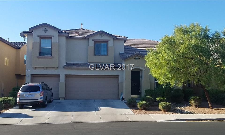 1st image of 27 Stunning Summit Ave