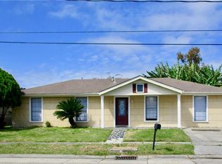 2400 Blanchard Dr, Chalmette, LA 70043