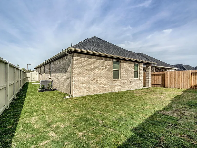 9304 Colonial Bent Ct — Photo 22