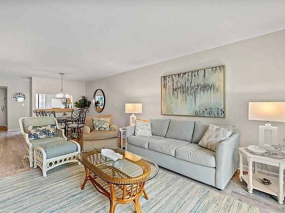 4th image of 5507 Ocean Blvd. N #113