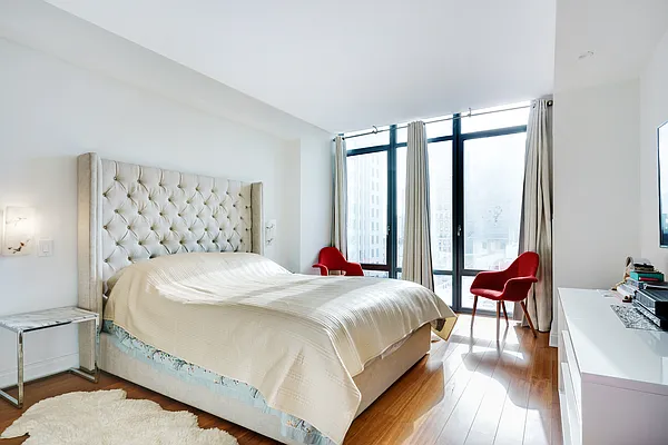 Sold by Compass | media 4