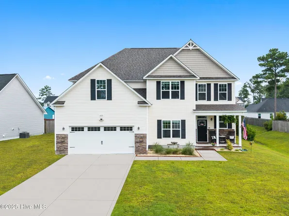 603 Coral Reef Court, Sneads Ferry, NC 28460