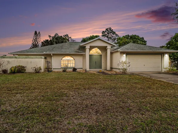 875 Gabriel Avenue NE, Palm Bay, FL 32907