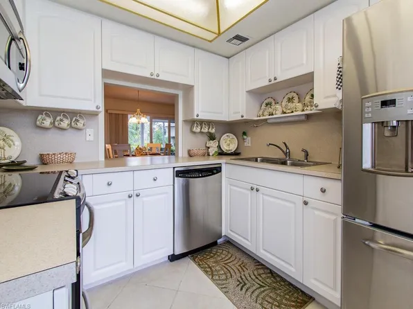 318 Palm Dr #1, Naples, FL 34112