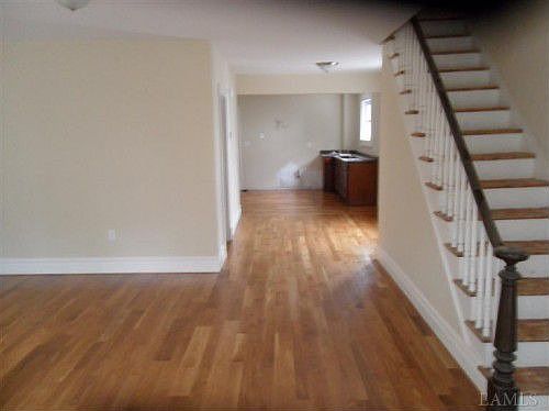 2nd image of 122 N 9th Ave