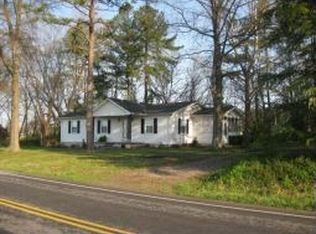 10381 E Gretna Rd, Gretna, VA 24557