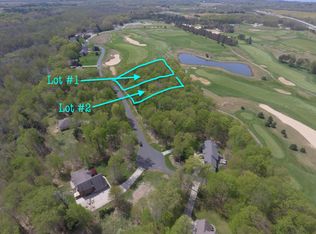 1 Hawksnest Dr, South Haven, MI 49090