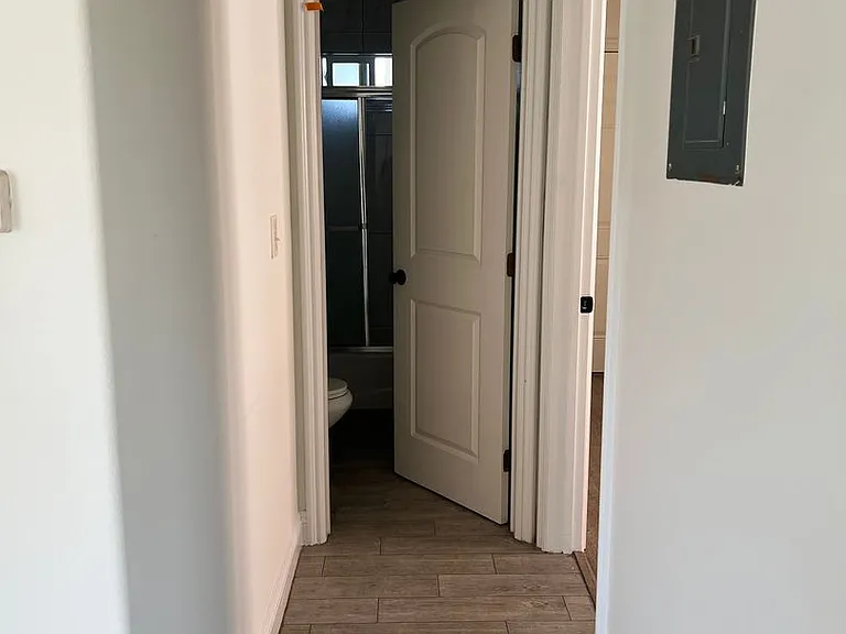 2665 Pasadena Ave — Photo 6