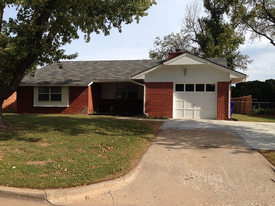 1st image of 629 Jean Marie Dr
