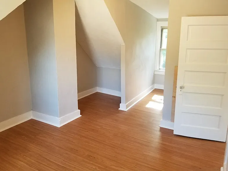1336 Fallowfield Ave — Photo 13