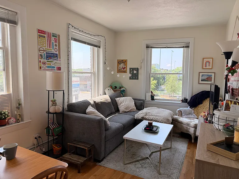 551 Somerville Ave #4 — Photo 12
