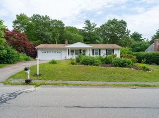 74 Huntington Rd, Plymouth, MA 02360