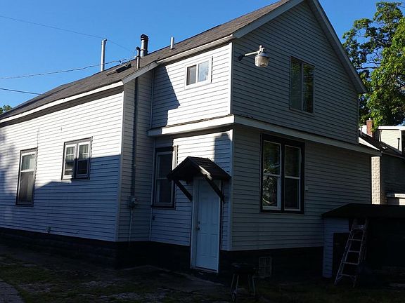 3rd image of 1464 Palmer Ave
