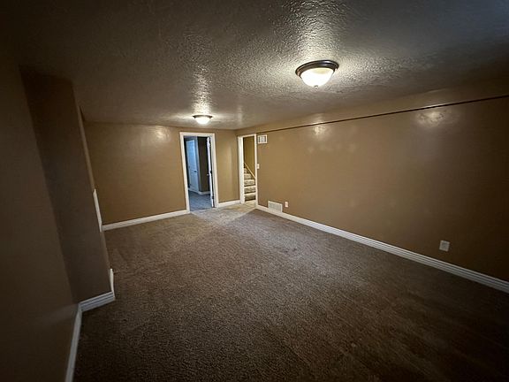 5th image of 2769 S Lakeview Dr