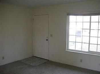 4th image of 6942 Sprig Dr