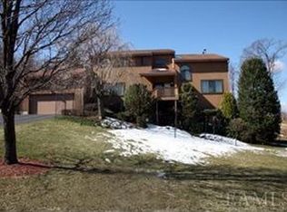 31 Dickerson Rd, Cortlandt Manor, NY 10567