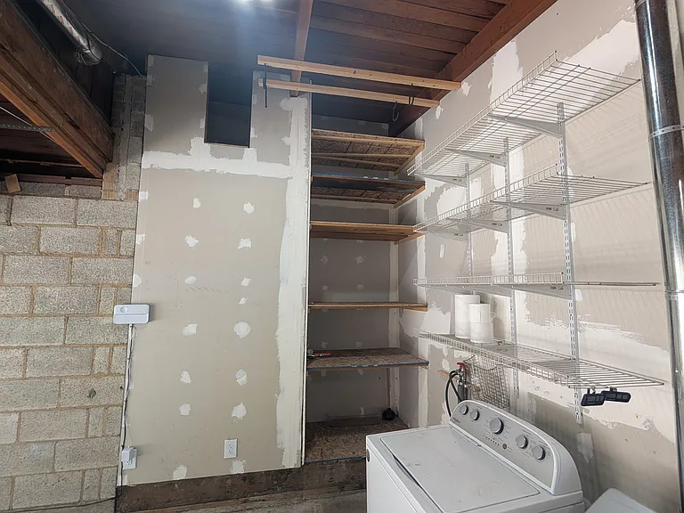923 N 1200 W — Photo 9