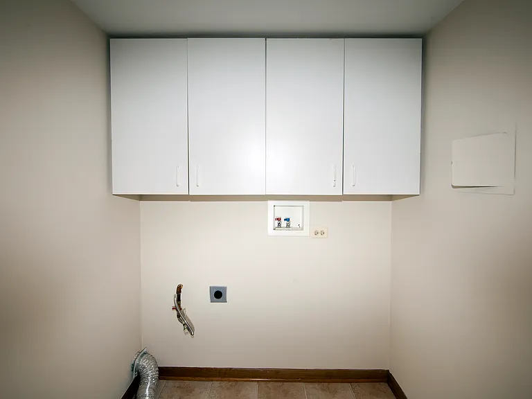 6340 Capulina Ave #2A — Photo 9