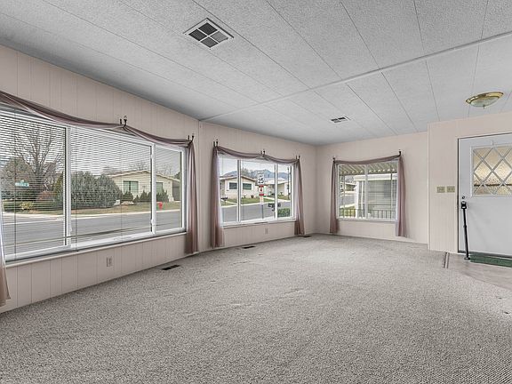 2nd image of 77 W Evening Star Way