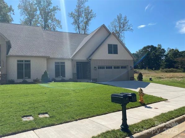 4047 Stadler Dr NE, Conover, NC 28613