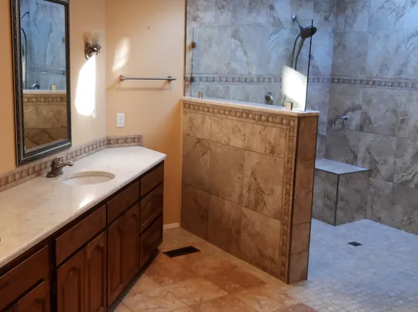 46 Acceso Cir, Hot Springs, AR 71909