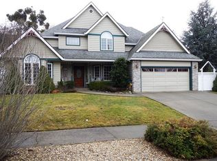 785 NW 3rd St, Grants Pass, OR 97526