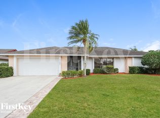 13581 Columbine Ave, Wellington, FL 33414