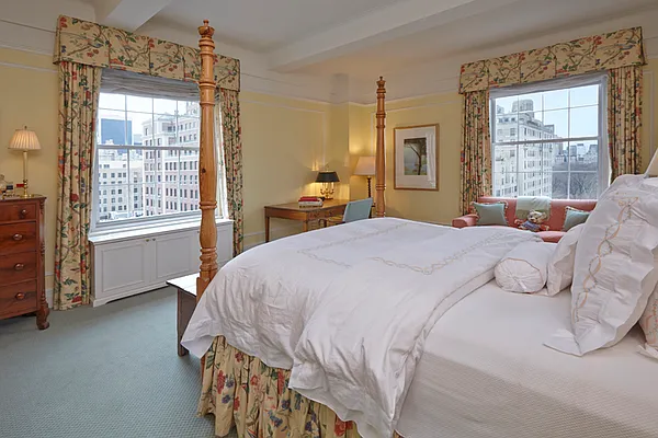 Sold by Brown Harris Stevens | media 21