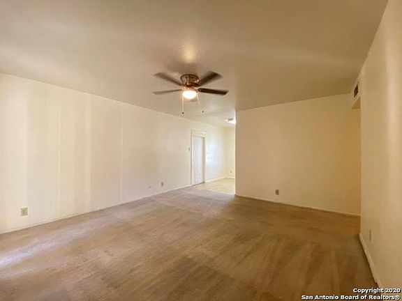 3rd image of 4818 Lyceum Dr