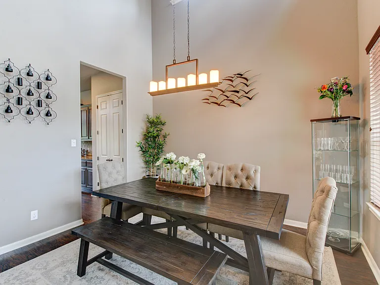 308 Entrada Way — Photo 4