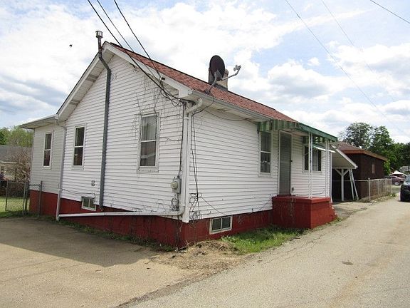 2nd image of 48 Locust St