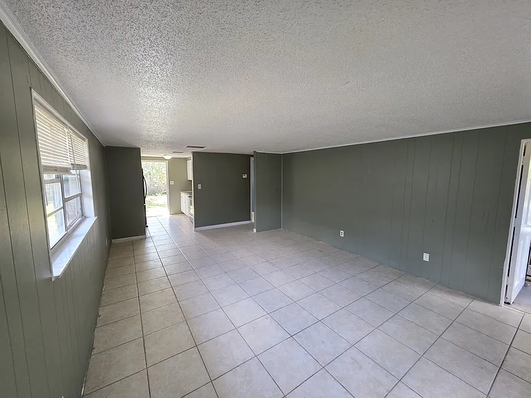 1509 Spitz Ct — Photo 5