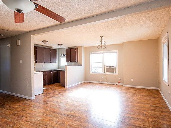 3rd image of 1105 Tayloe Ave