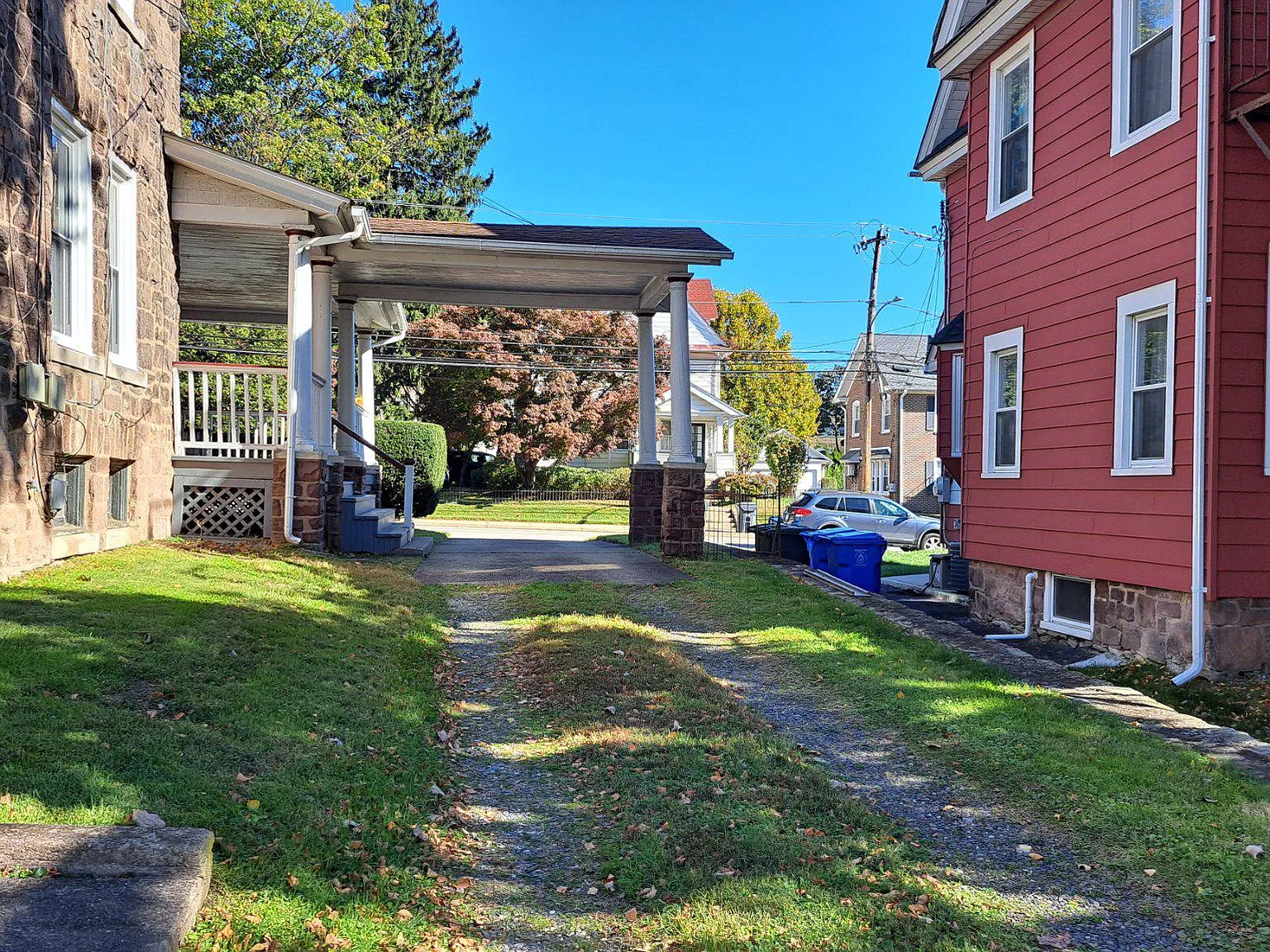 2 bed, 1.0 bath, 1085 sqft, $1,800 — Photo 4