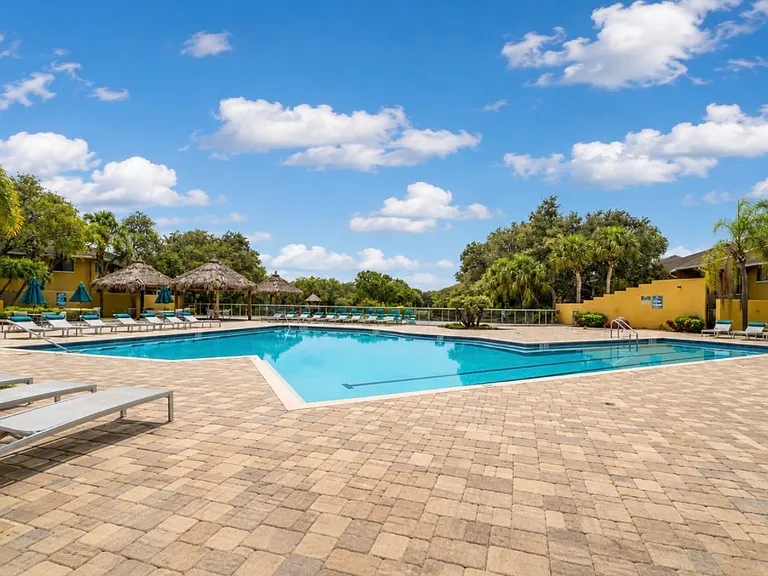 5553 Baywater Dr — Photo 12