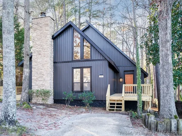 319 Narwhal Ct, Fayetteville, NC 28314