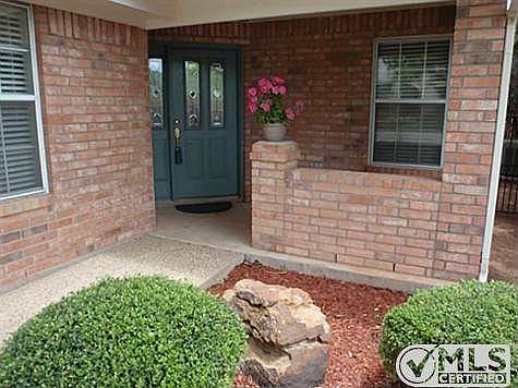 2nd image of 6101 Laurel Ct