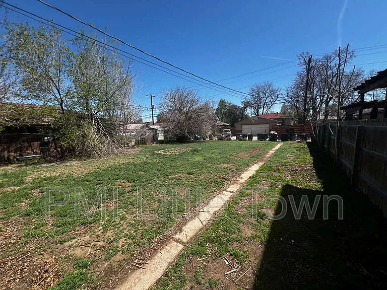 3620 Hudson St — Photo 11