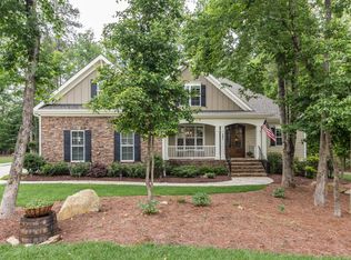 161 Manns Crossing Dr, Pittsboro, NC 27312