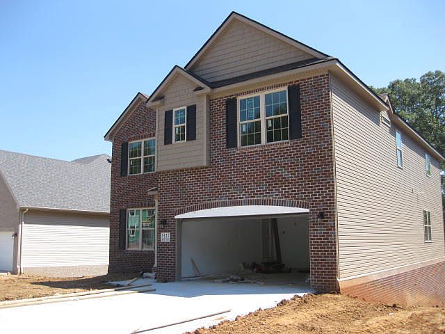 1st image of 1417 Mossy Rock Ln