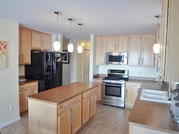 4th image of 1443 E Roosevelt Ln
