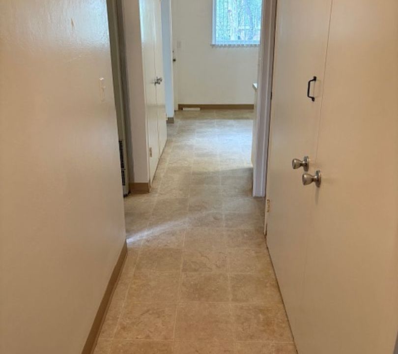 1st image of 600 Park Ave #16A