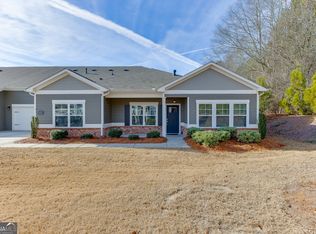 2476 Rathburn Cir, Loganville, GA 30052