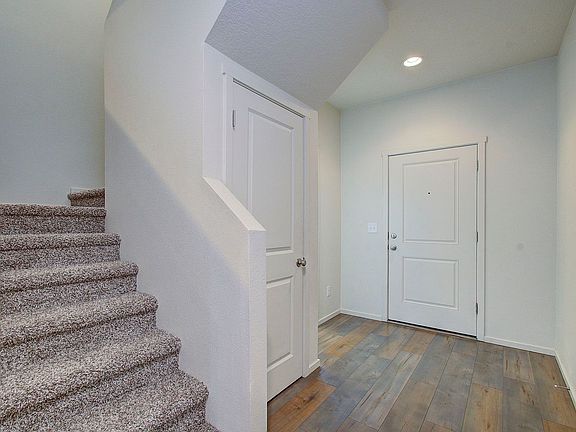 4th image of 13114 NE 56th Cir