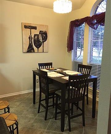 2nd image of 504 Creek Ct